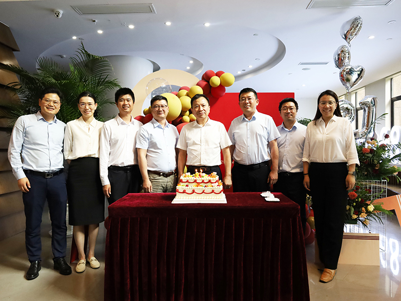 二十一载 智造未来丨贺壹定发股份廿一诞辰，再启新篇